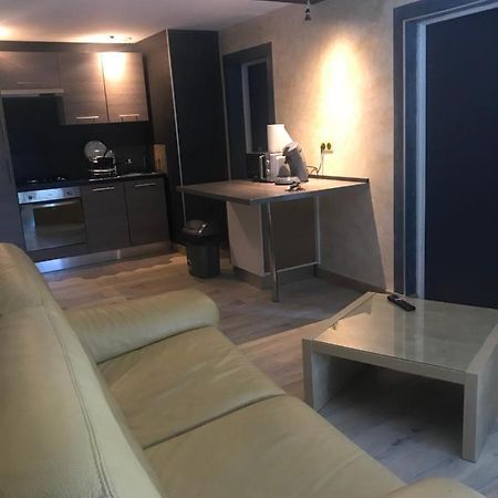 Appartement F3 bord de Loire complet à Decize Extérieur photo